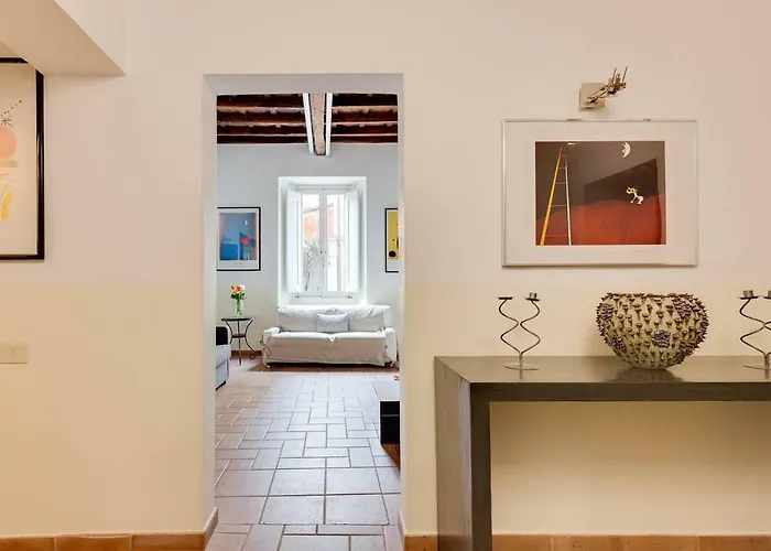 Domus Florea Апартаменты Рим