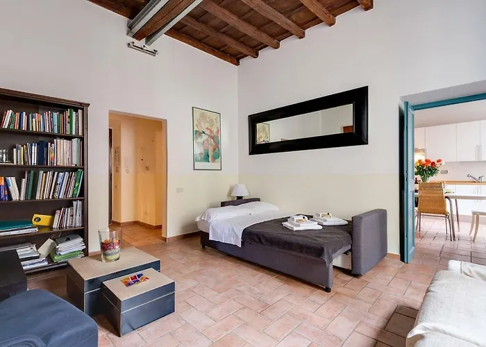 Domus Florea Апартаменты